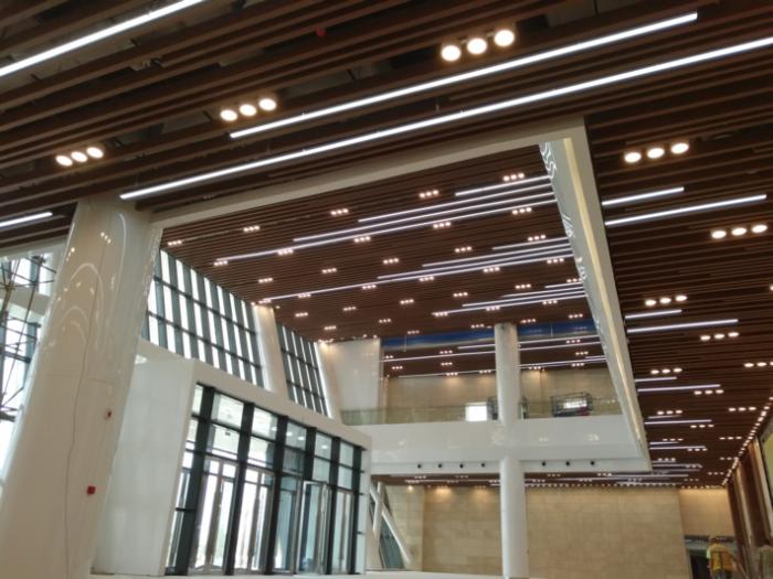 荊門科技會展中心內(nèi)裝(陶瓷板）